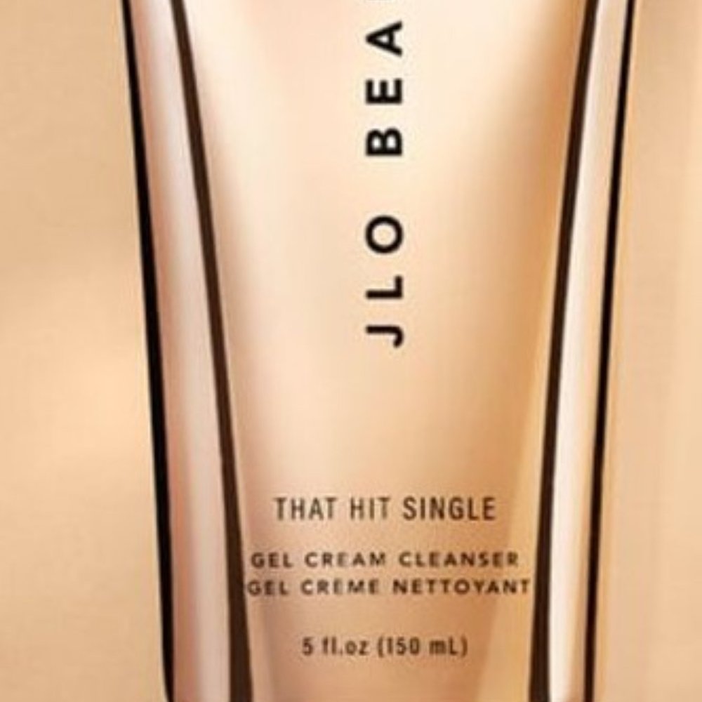 J Lo Beauty THAT HIT SINGLE gel cream cleanser